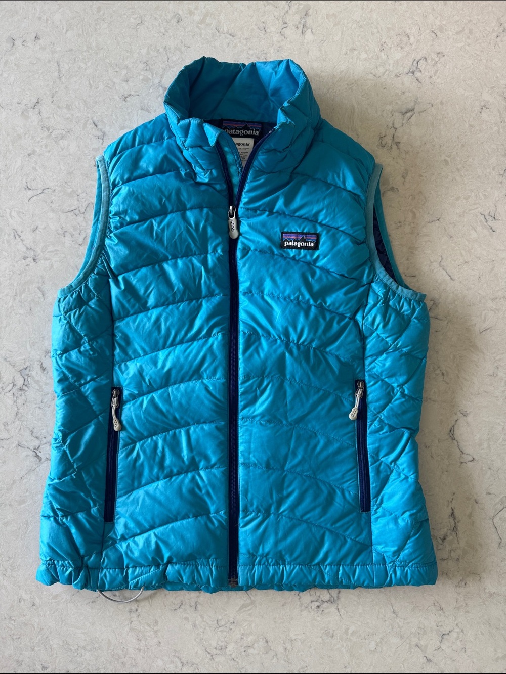 Patagonia Women’s XS 200 Down Puffer Vest- blue with purple interior - Picture 1 of 8